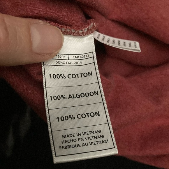 Mitchell & Ness Red and Gold Three Quarter Length  Sleeve Tee Relaxed Fit - Picture 8 of 8